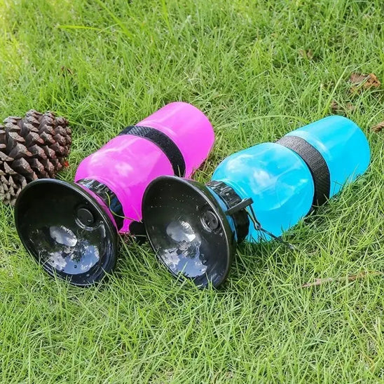 deux gourdes pour chien portable 500ml rose fushia bleu clair bol integre herbe