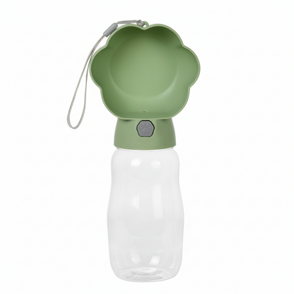 gourde chien 530ml slim vert fond blanc
