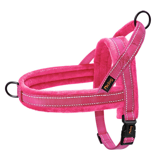 harnais pour chien rembourre reflechissant rose vif fond blanc