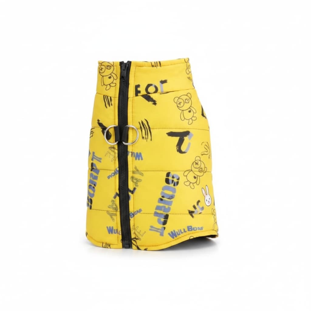 manteau chien impermeable jaune fond blanc