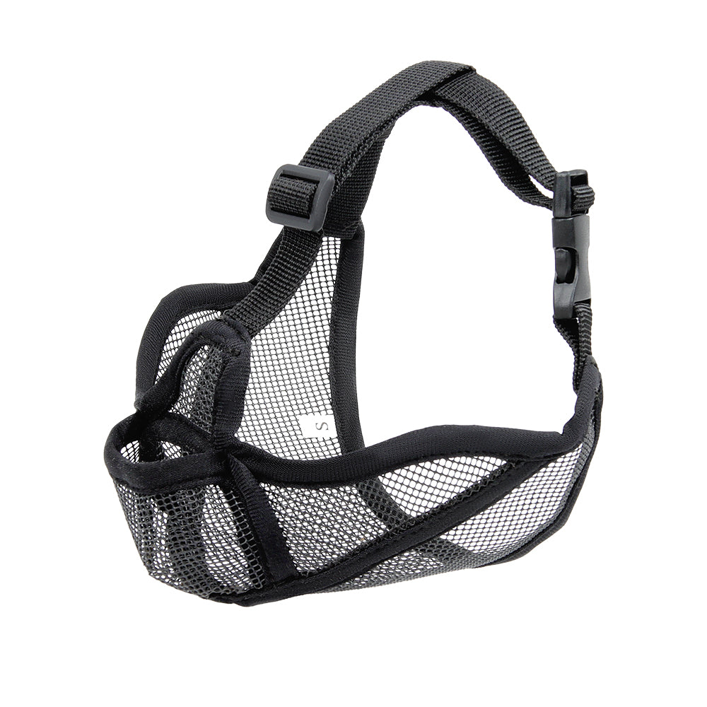 museliere pour chien museaux courts noir maille respirante fond blanc