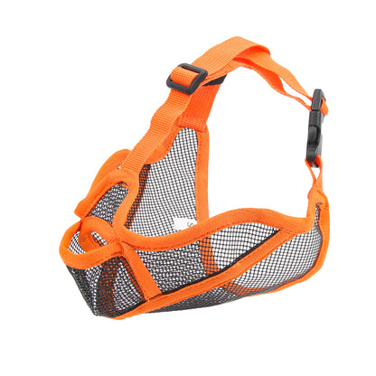museliere pour chien museaux courts orange maille respirante fond blanc